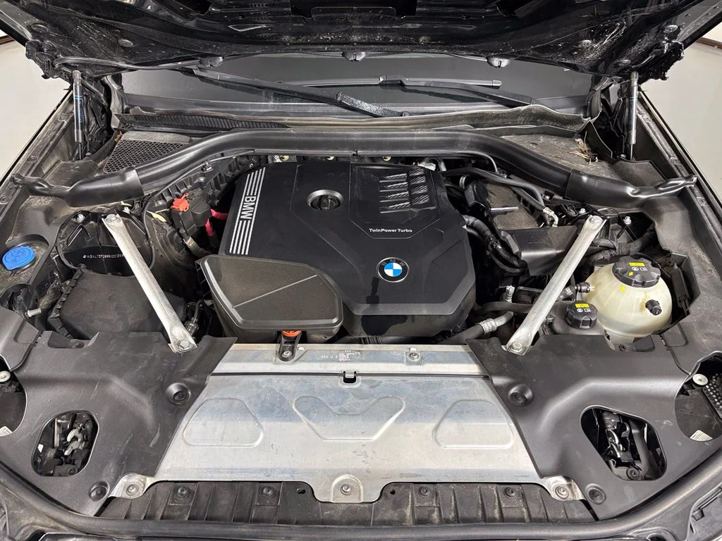 Used 2022 Black BMW sDrive30i image 43