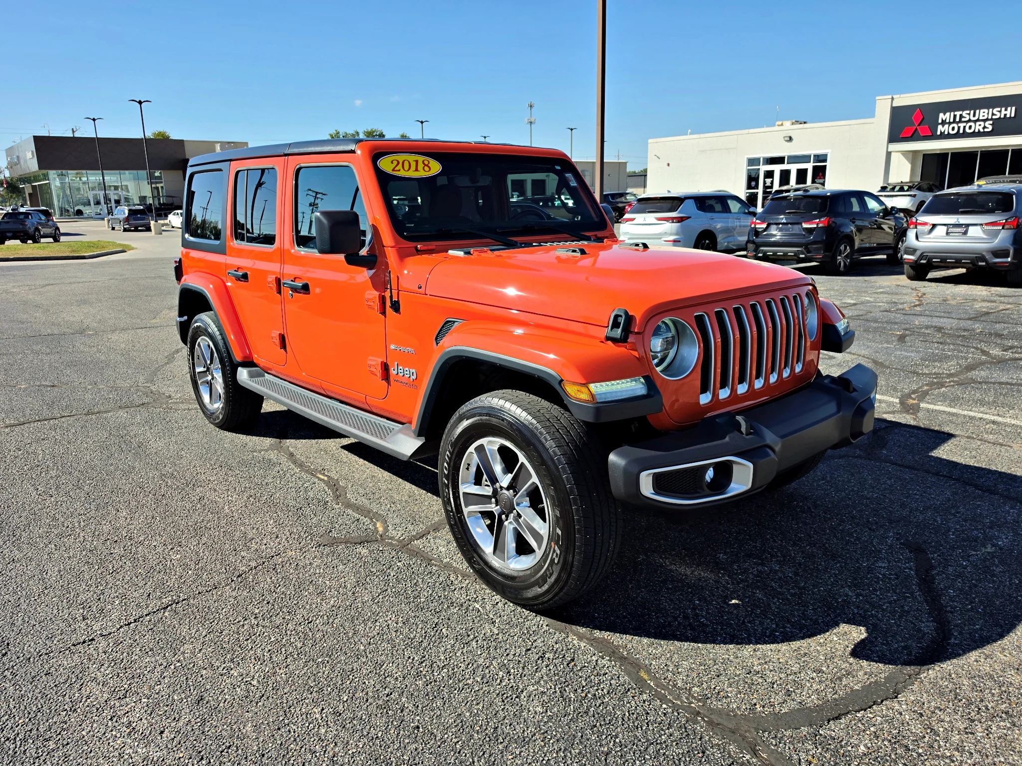 Used 2018 Punkn Metallic Clearcoat Jeep Sahara image 4