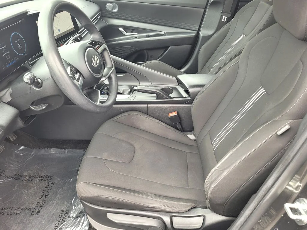 Used 2024 Gray Hyundai SEL image 14