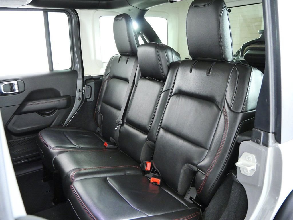 Used 2023 Gray Jeep Rubicon image 29