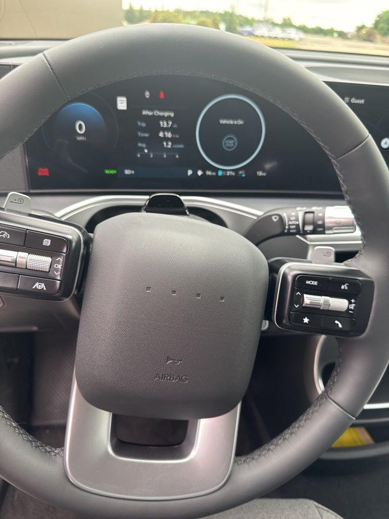 2026 Hyundai IONIQ 9 SE - Photo 16