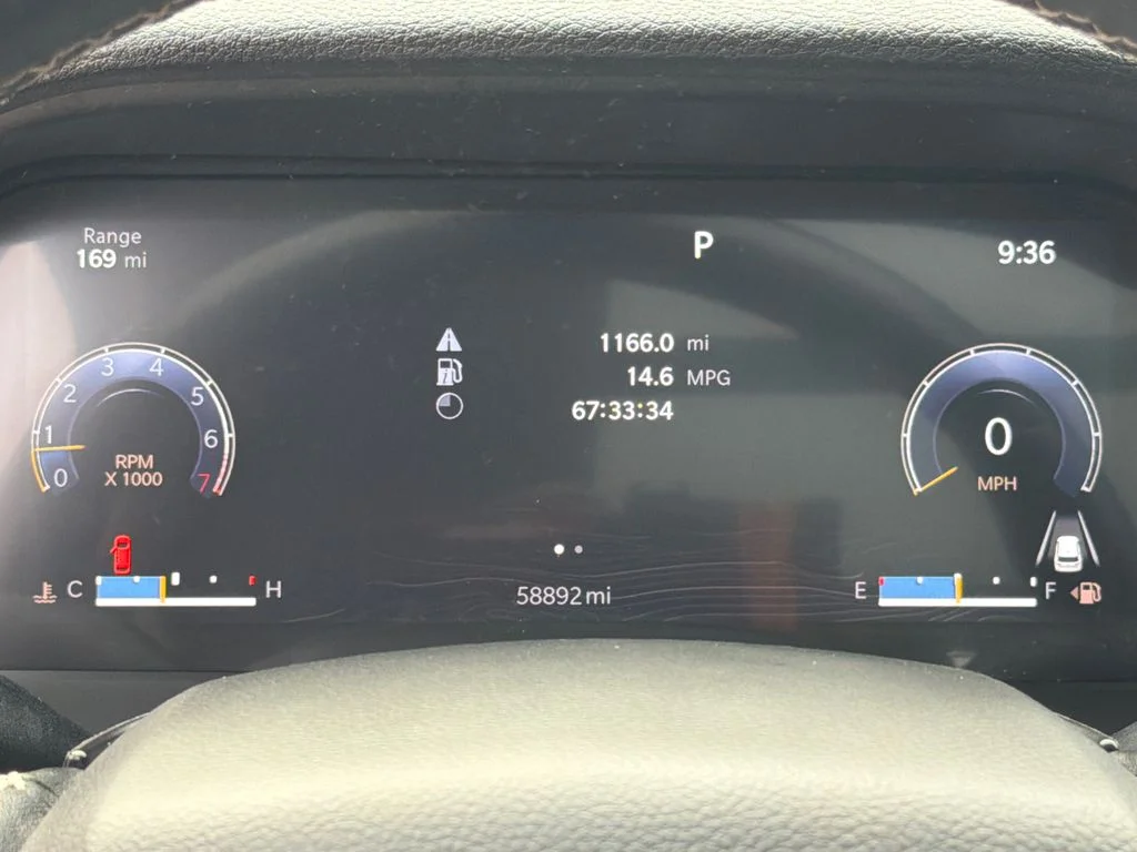 Used 2022 Gray Jeep Limited image 27