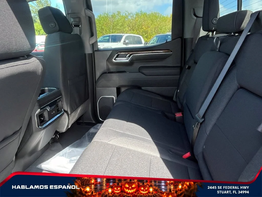 New 2026 Onyx Black GMC Elevation image 12