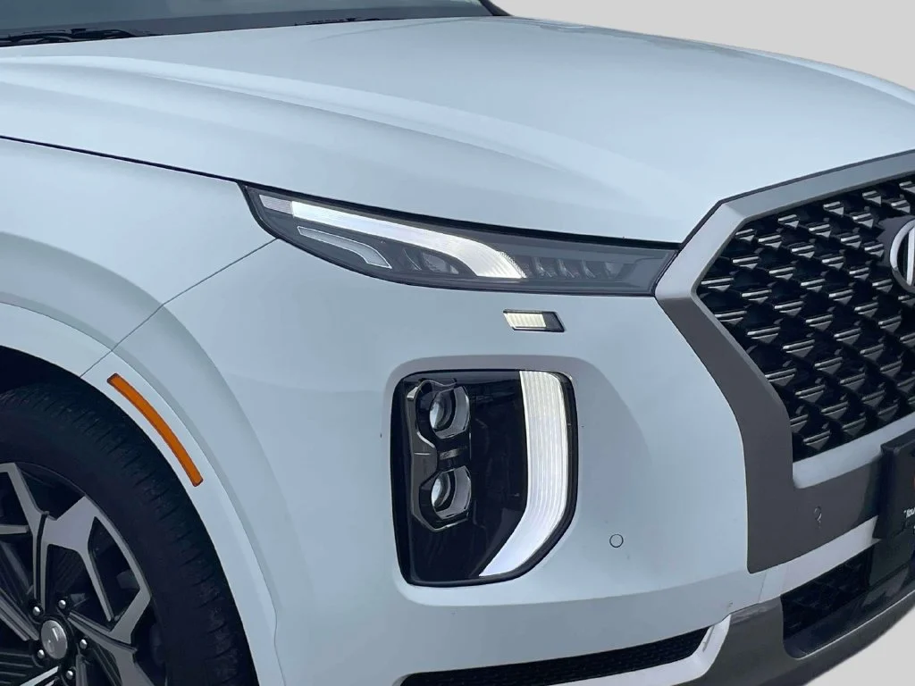 Certified Used 2022 White Hyundai Calligraphy image 10