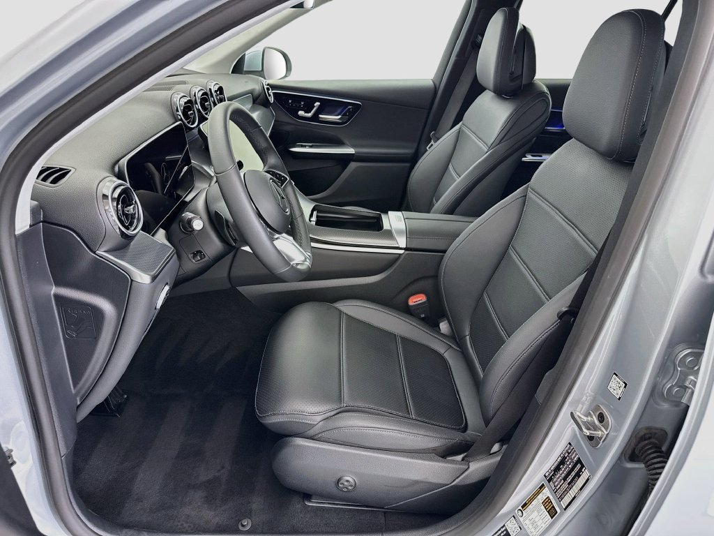 Certified Used 2026 Cirrus Silver Metallic Mercedes-Benz GLC 300 image 17