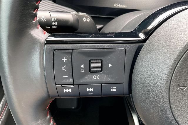 Used 2025 Red Nissan SR image 16