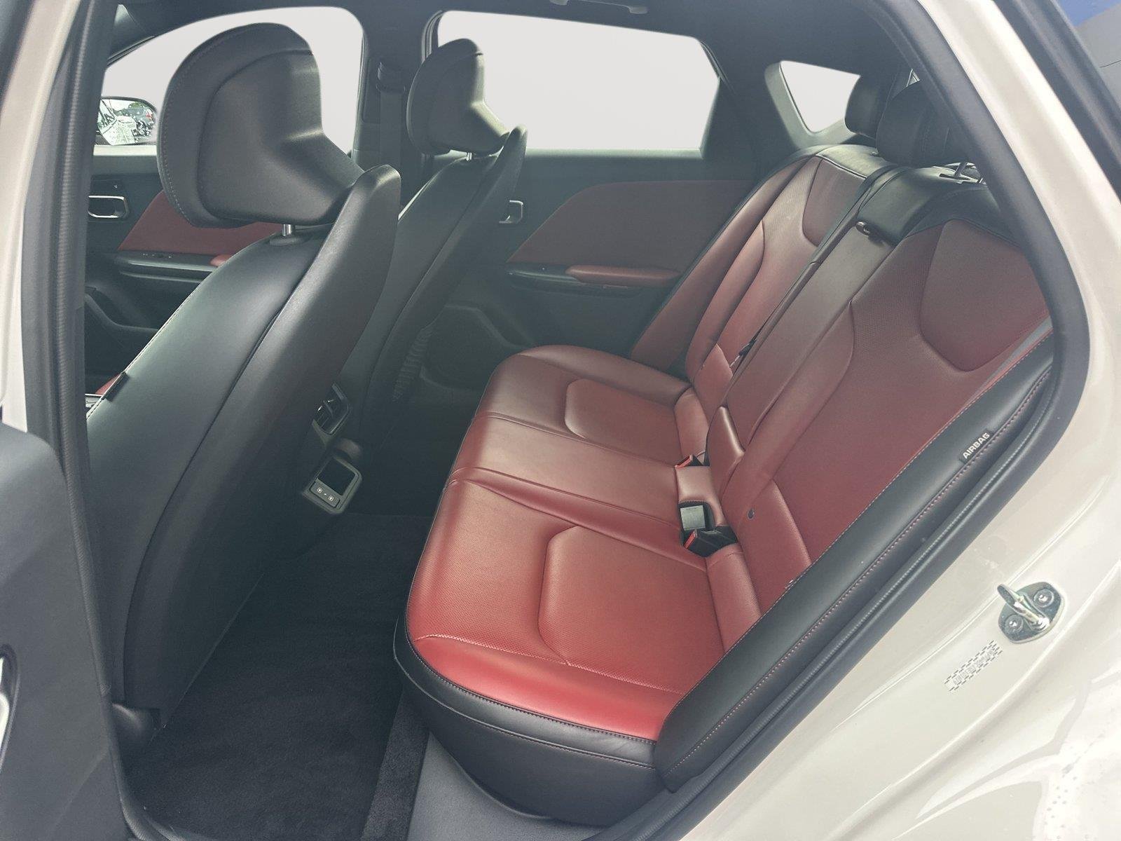 Used 2025 Snow White Pearl Kia GT-Line Turbo image 21