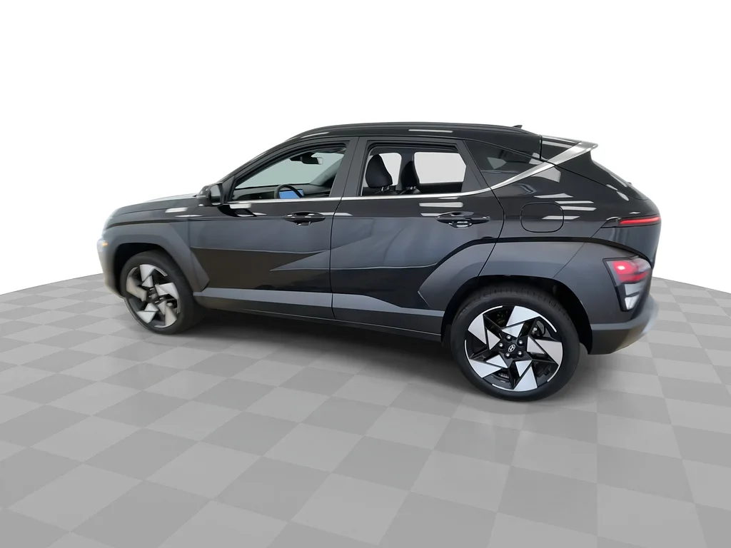 Used 2024 Abyss Black Pearl Hyundai Limited image 7