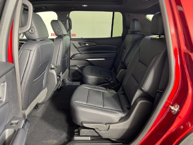 2027 Chevrolet Traverse LT - Photo 23