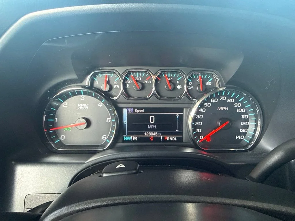 Used 2018 BLACK Chevrolet LT image 24