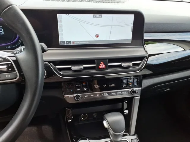 2025 Kia Seltos S - Photo 9