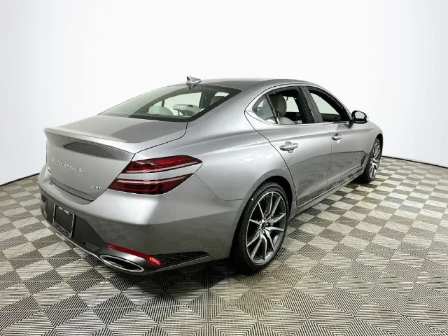Certified Used 2025 Silver Genesis 2.5T image 3