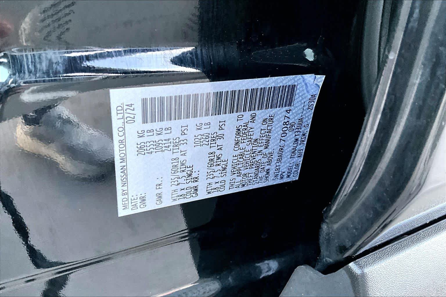 Used 2024 Super Black Nissan SV image 34