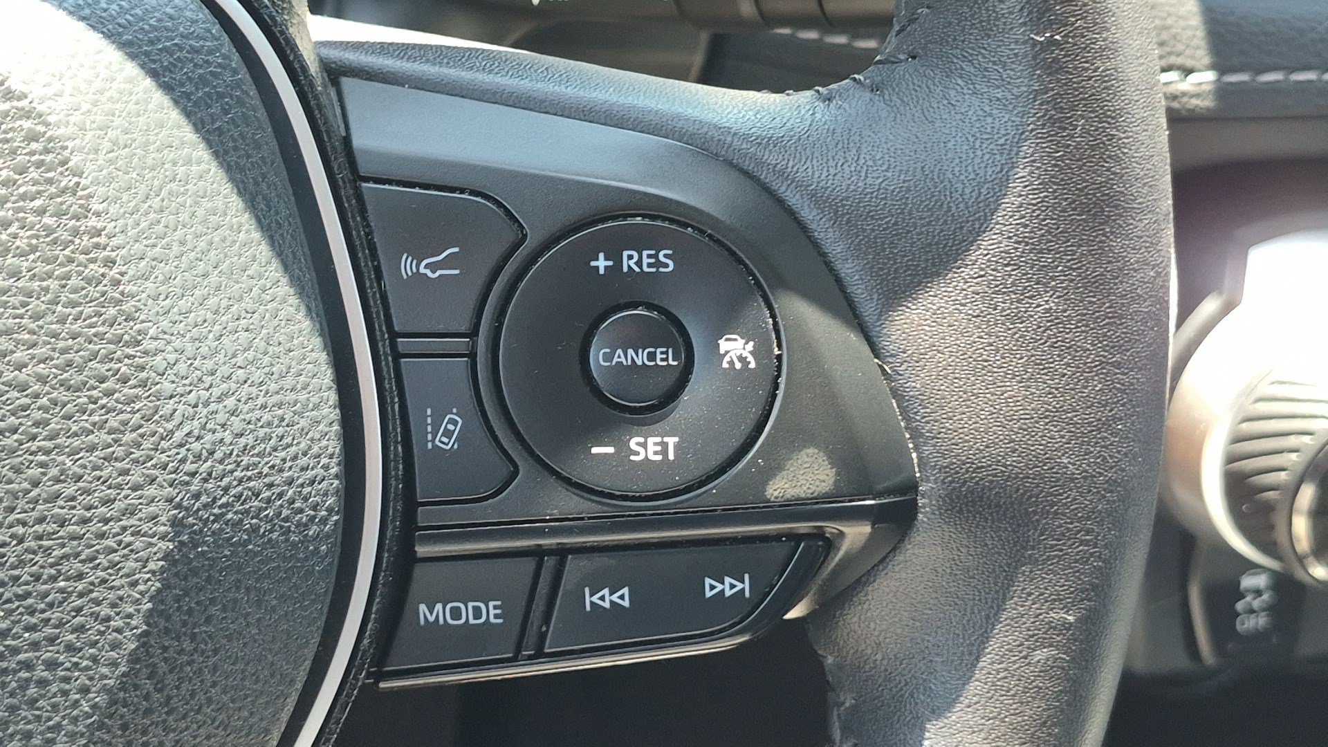 Certified Used 2024 Silver Sky Metallic Toyota Hybrid XLE image 19