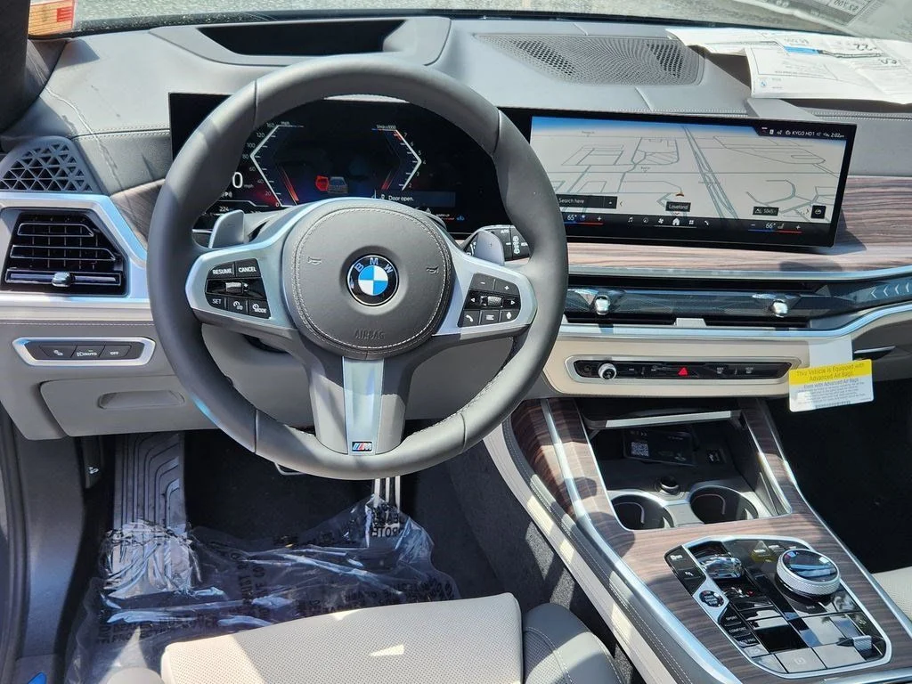 Used 2027 Dravit Grey Metallic BMW xDrive40i image 11