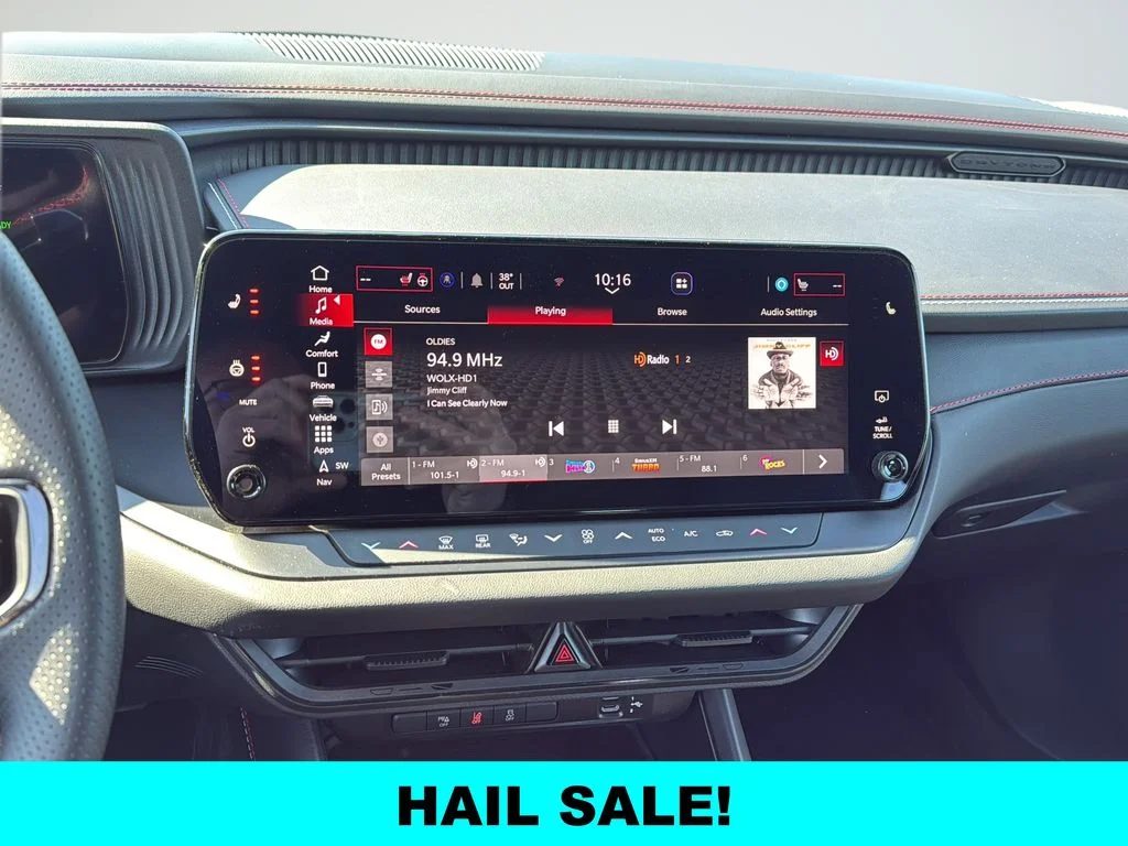 Used 2025  Dodge R/T image 19