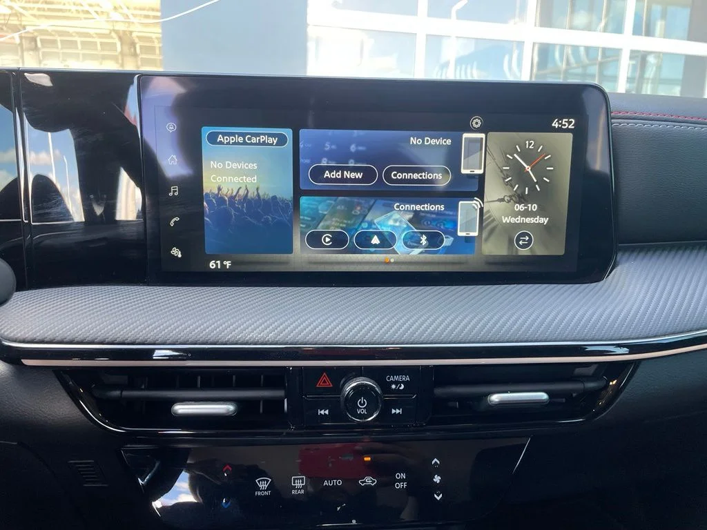 Certified Used 2025 Gray Nissan SR image 15