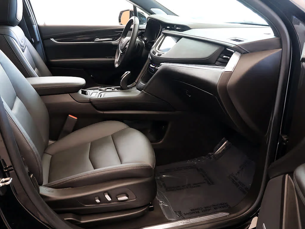 Certified Used 2023 STELLAR BLACK METALLIC Cadillac AWD Premium Luxury image 32