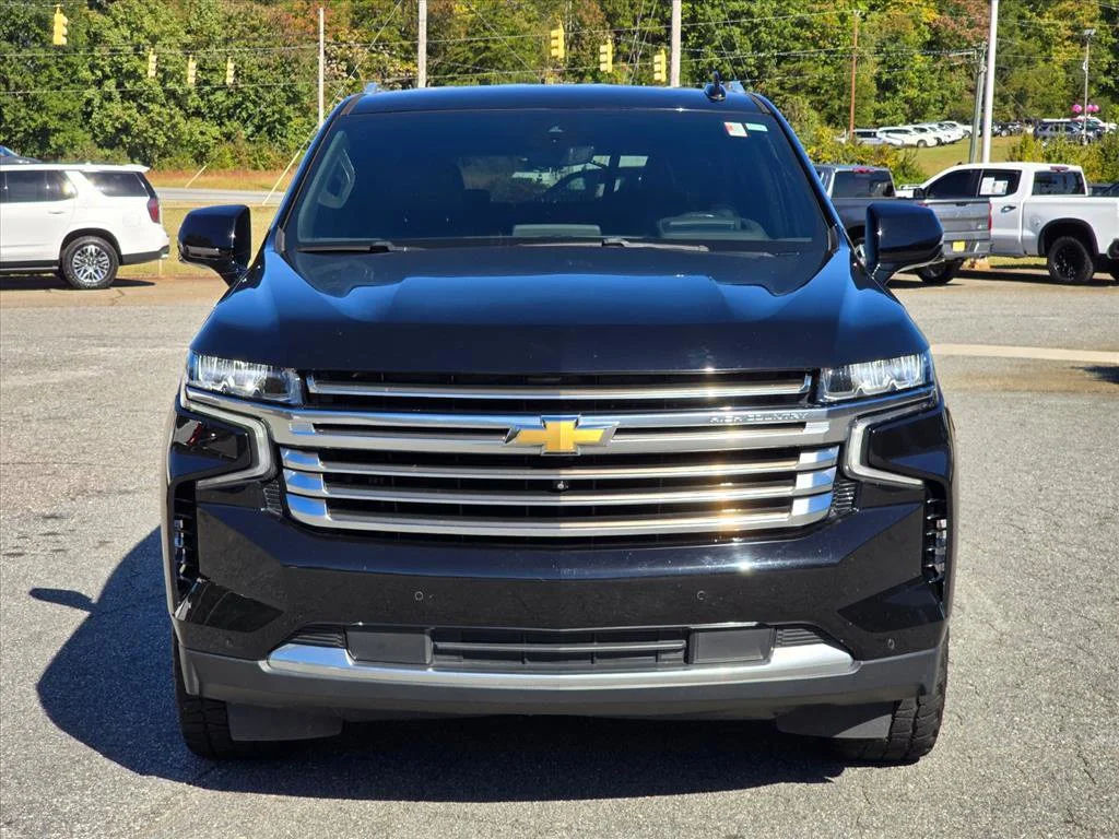 Used 2022 BLACK Chevrolet High Country image 3