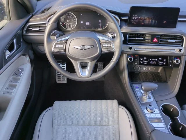 Used 2025 Gray Genesis 2.5T image 18