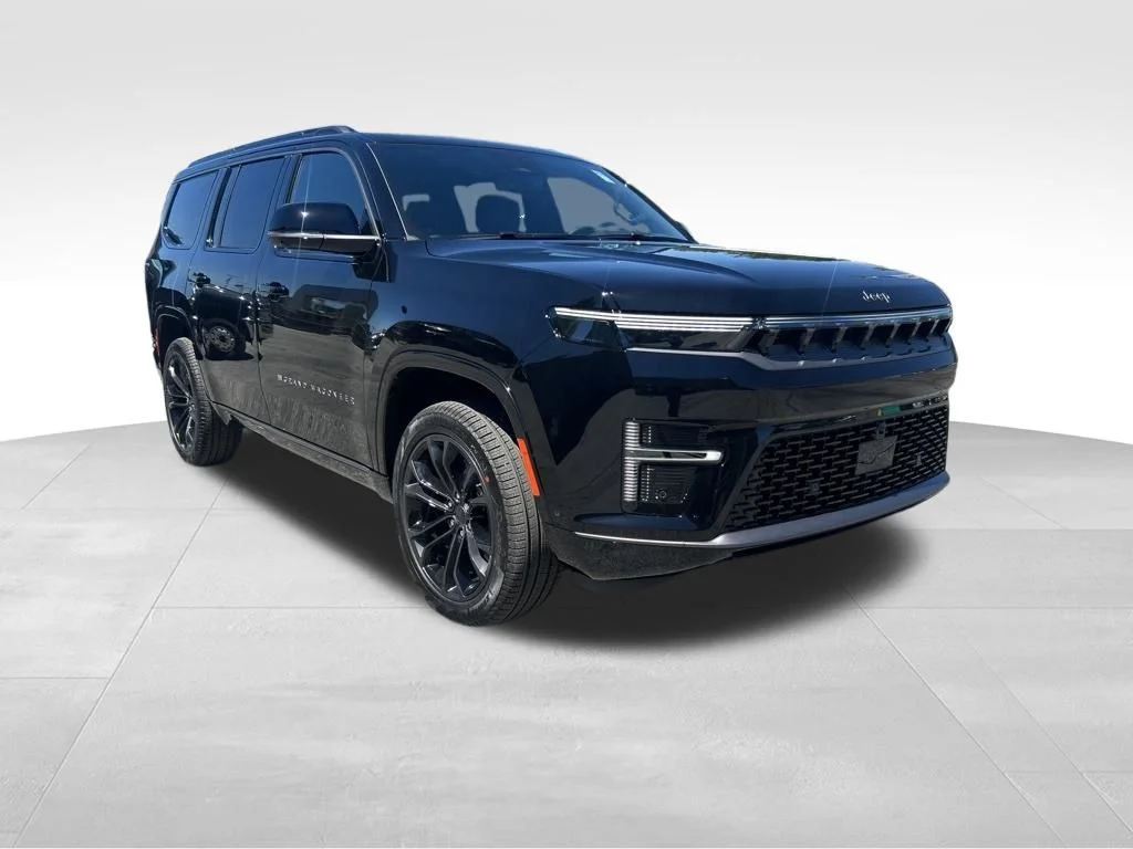 New 2026 High Gloss Black Exterior Paint Jeep Summit Reserve image 3
