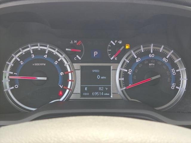 Certified Used 2018 MIDNIGHT BLACK METALLIC Toyota  image 35