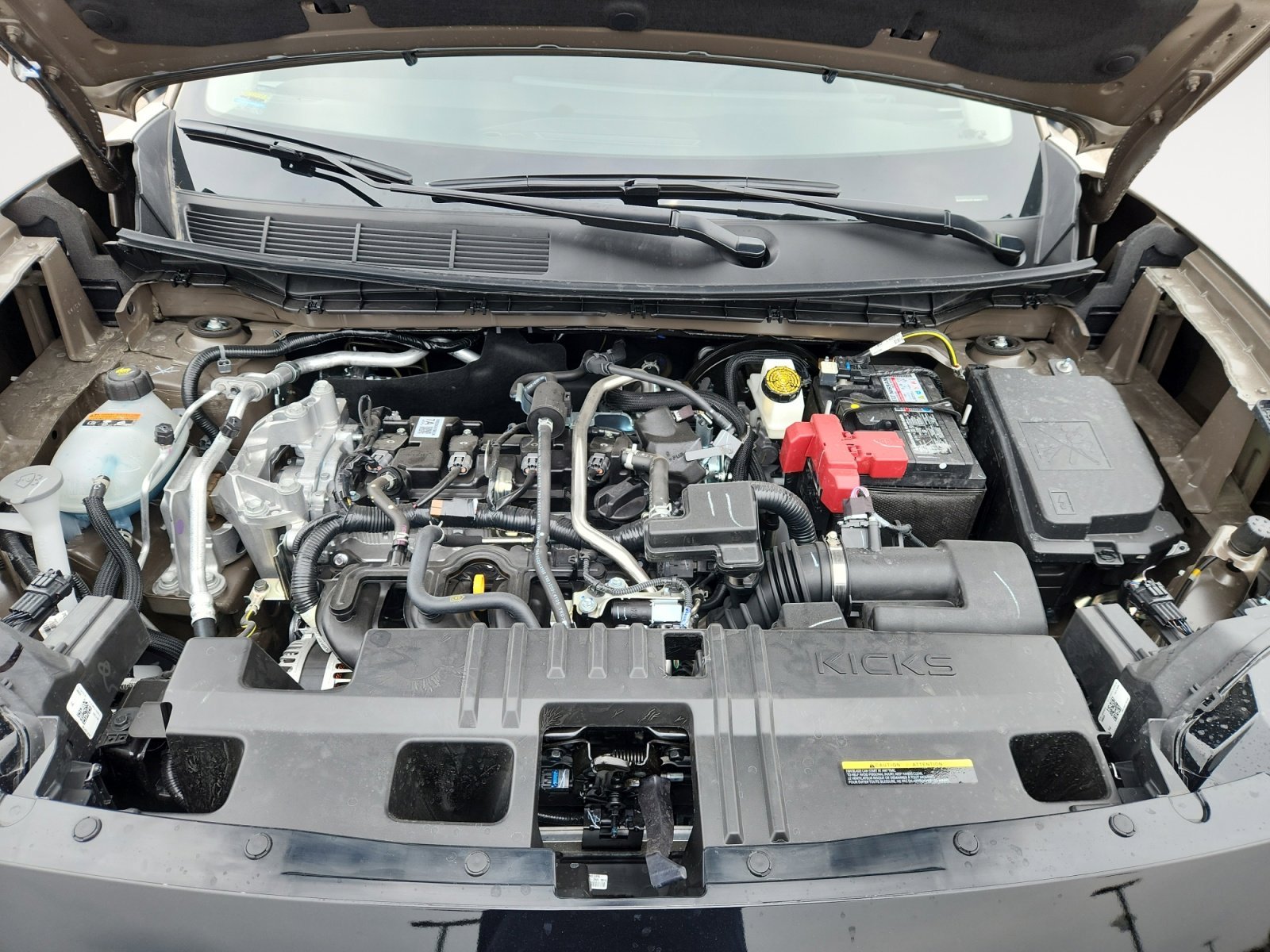 2026 Nissan KICKS SR - Photo 27