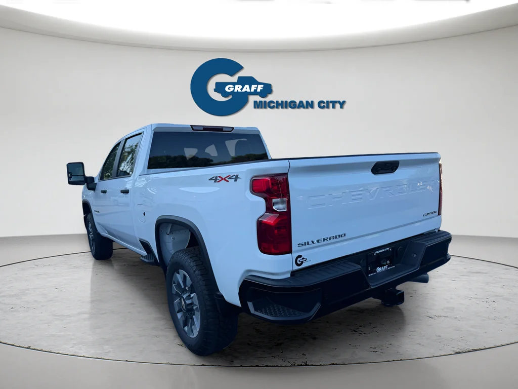New 2026 Summit White Chevrolet Custom image 3