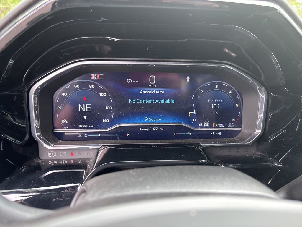 Used 2024 Gray Chevrolet LT image 31
