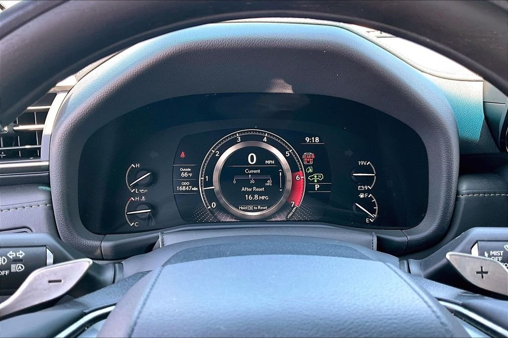 Used 2024 White Lexus 600 Luxury image 22
