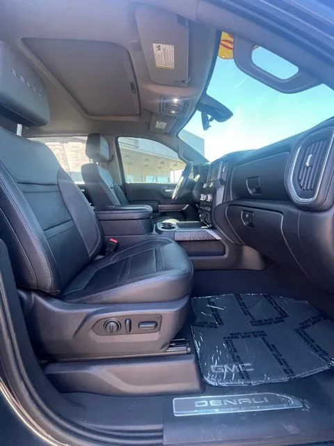 Used 2020 Sky GMC Denali image 6