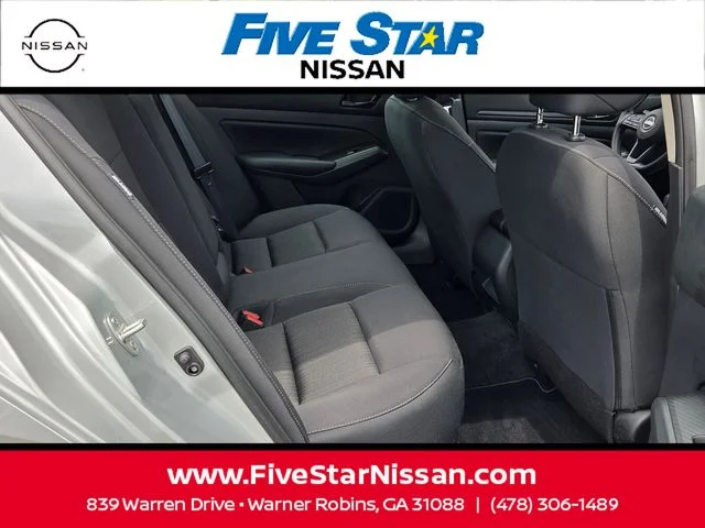 Used 2025 Silver Nissan 2.5 S image 12