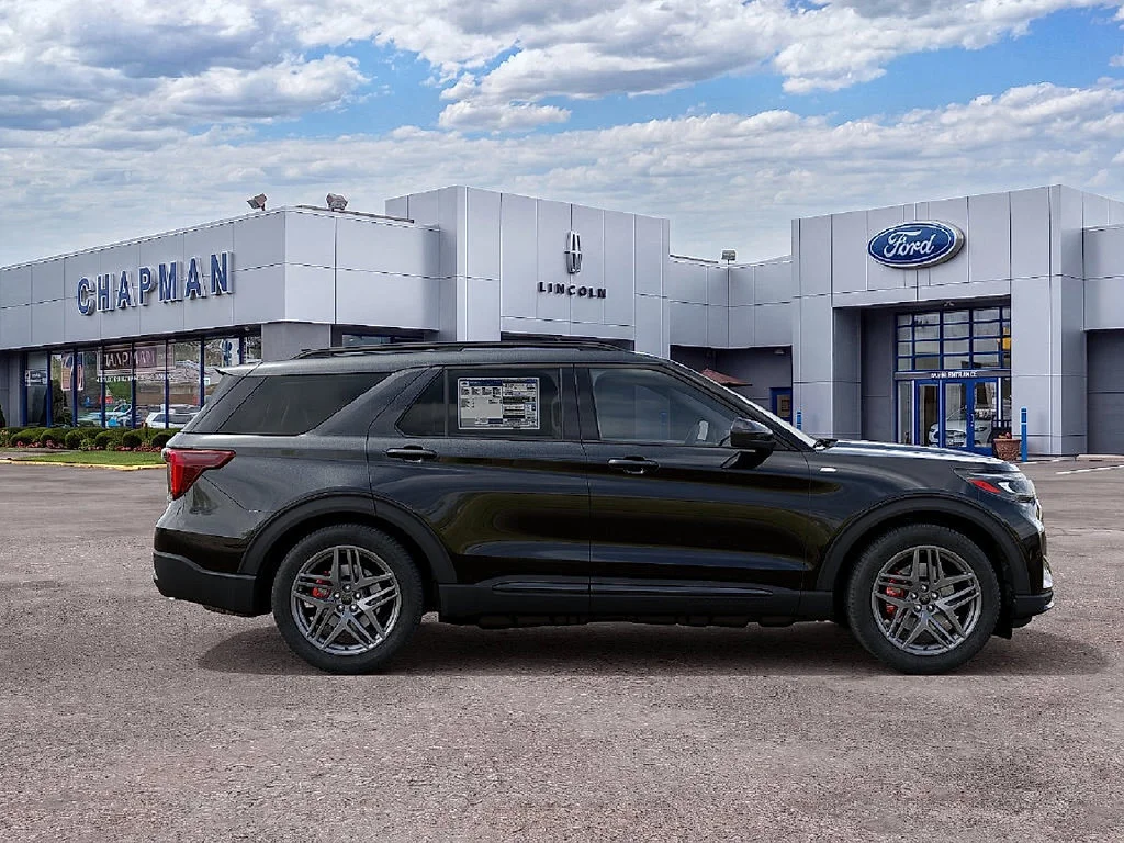 New 2027 Black Ford ST-Line image 5