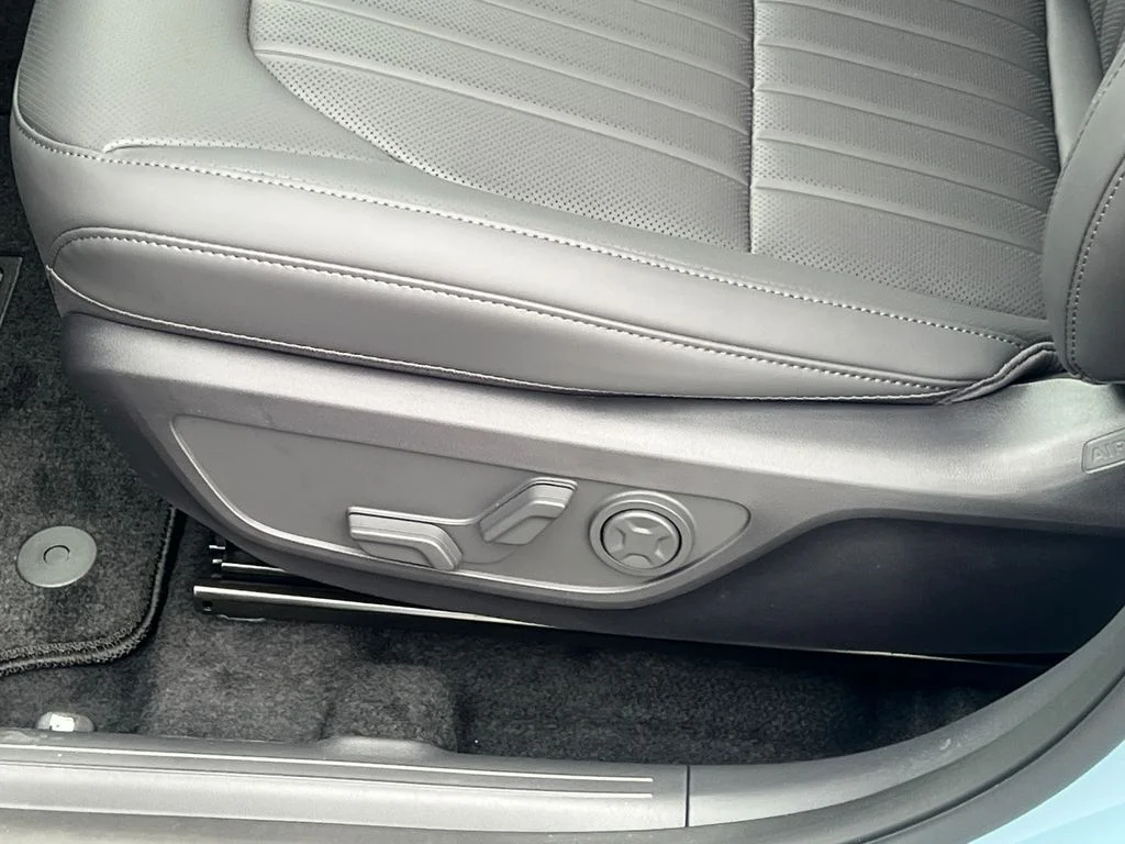 New 2027 Blue Kia X-Line image 10