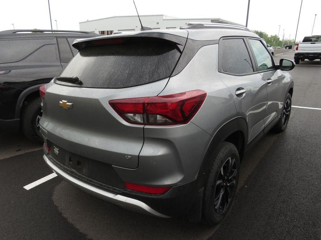 Used 2023 Sterling Gray Metallic Chevrolet LT image 11