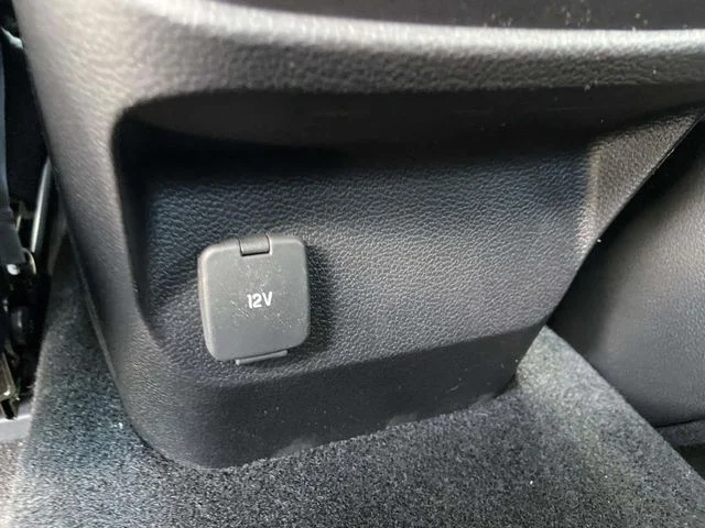 New 2026 Carbonized Gray Metallic Ford XL image 9