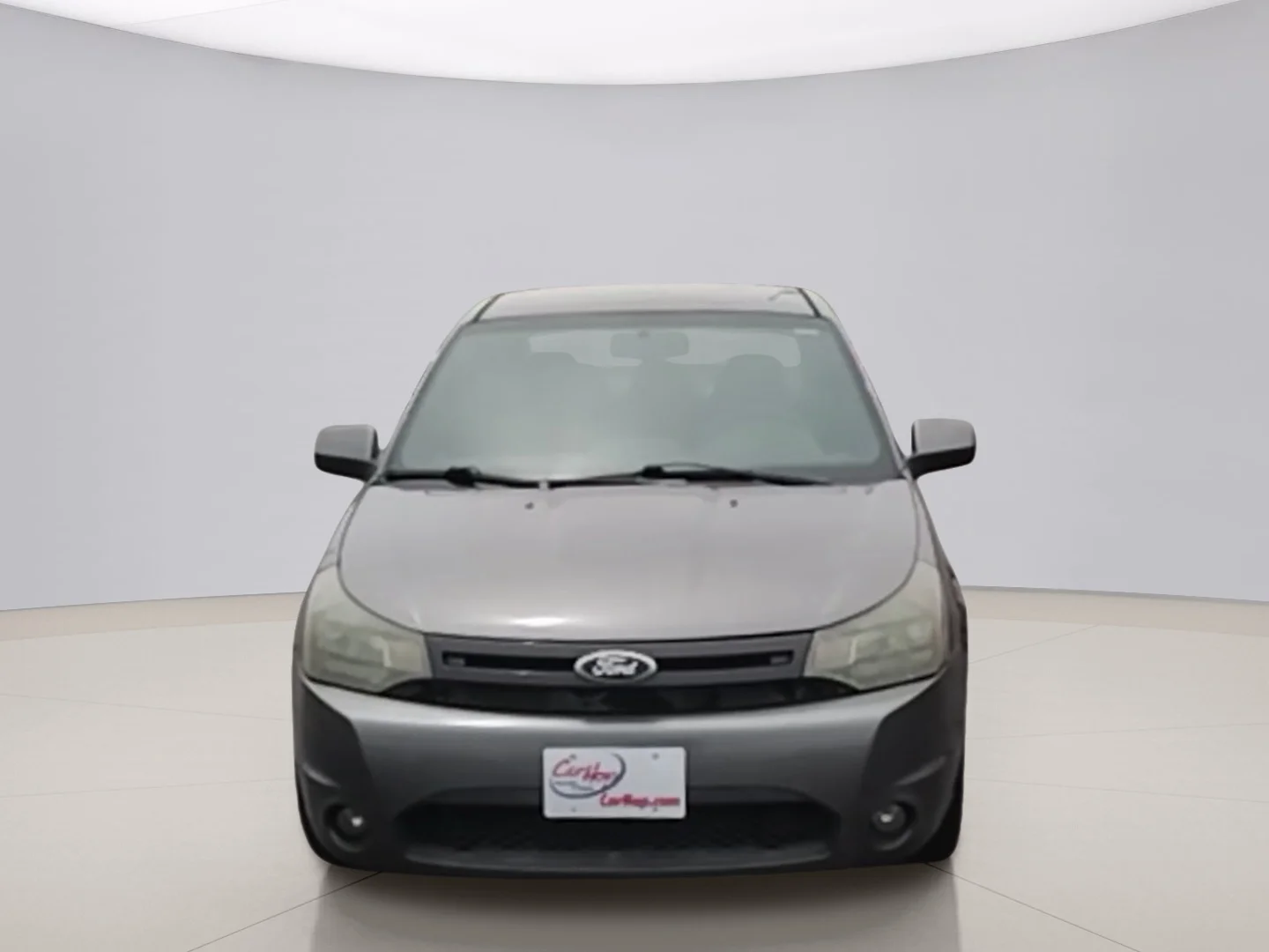 Used 2010 Gray Ford SES image 2