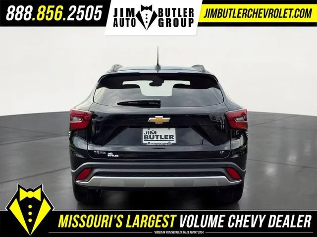 New 2026 Mosaic Black Metallic Chevrolet LT image 19