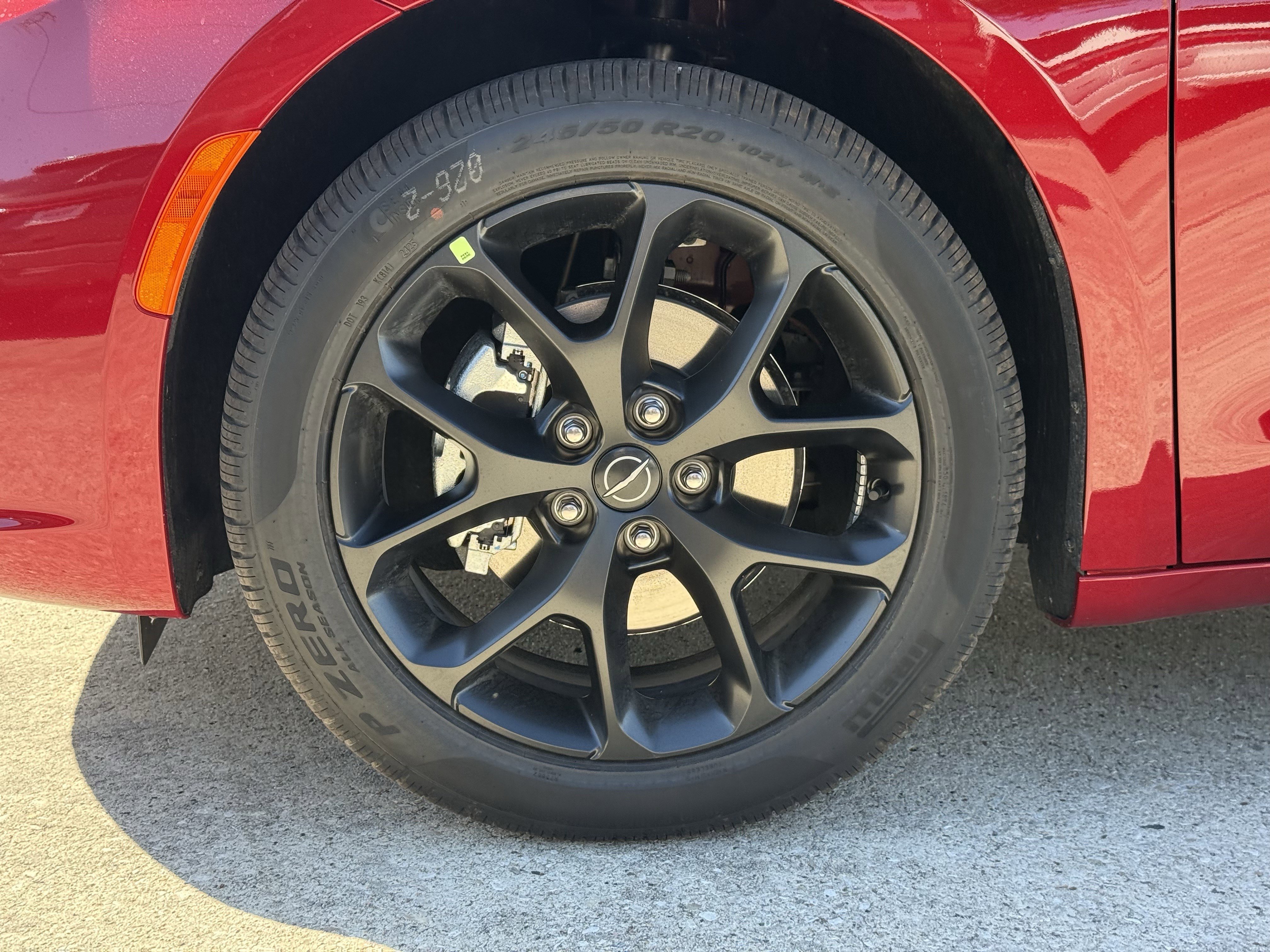 New 2026 Red Hot Pearl-Coat Exterior Paint Chrysler Select image 8