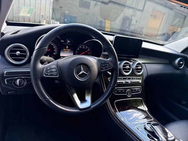 Used 2015  Mercedes-Benz C 300 image 17
