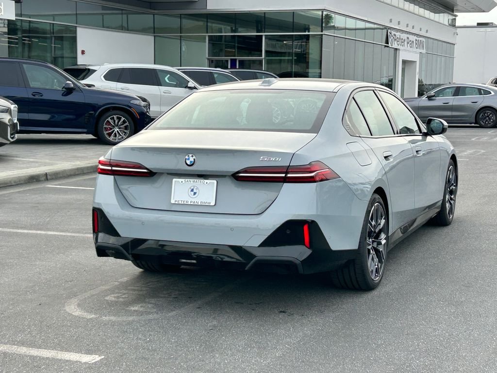 New 2026 Brooklyn Grey Metallic BMW 530i image 5