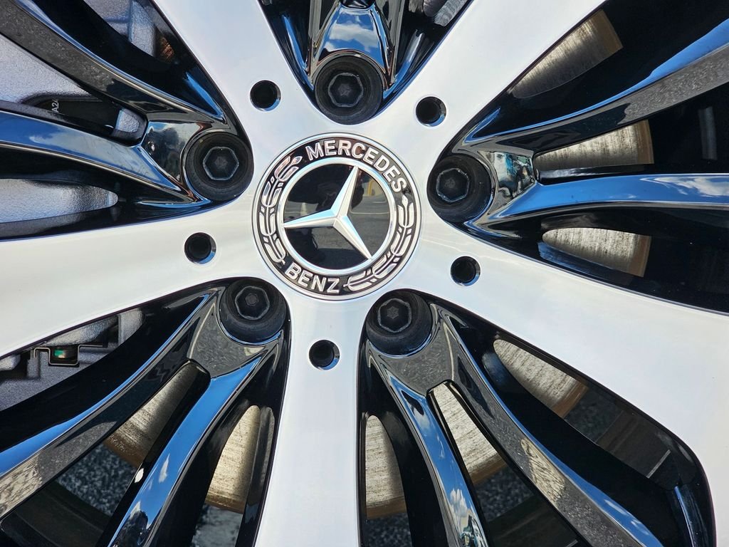 2026 Mercedes-Benz GLB GLB 250 - Photo 11