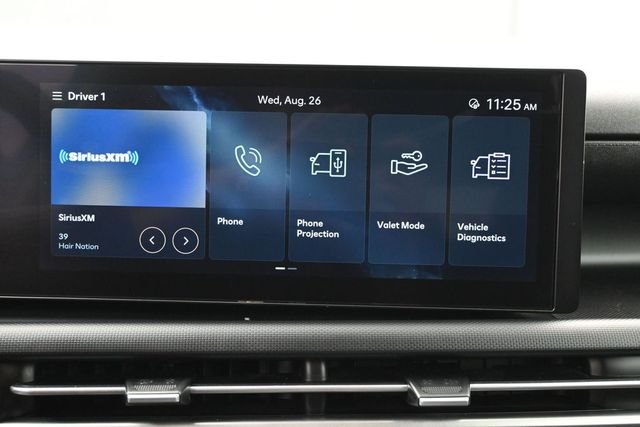 Used 2025 Silver Hyundai SEL image 21