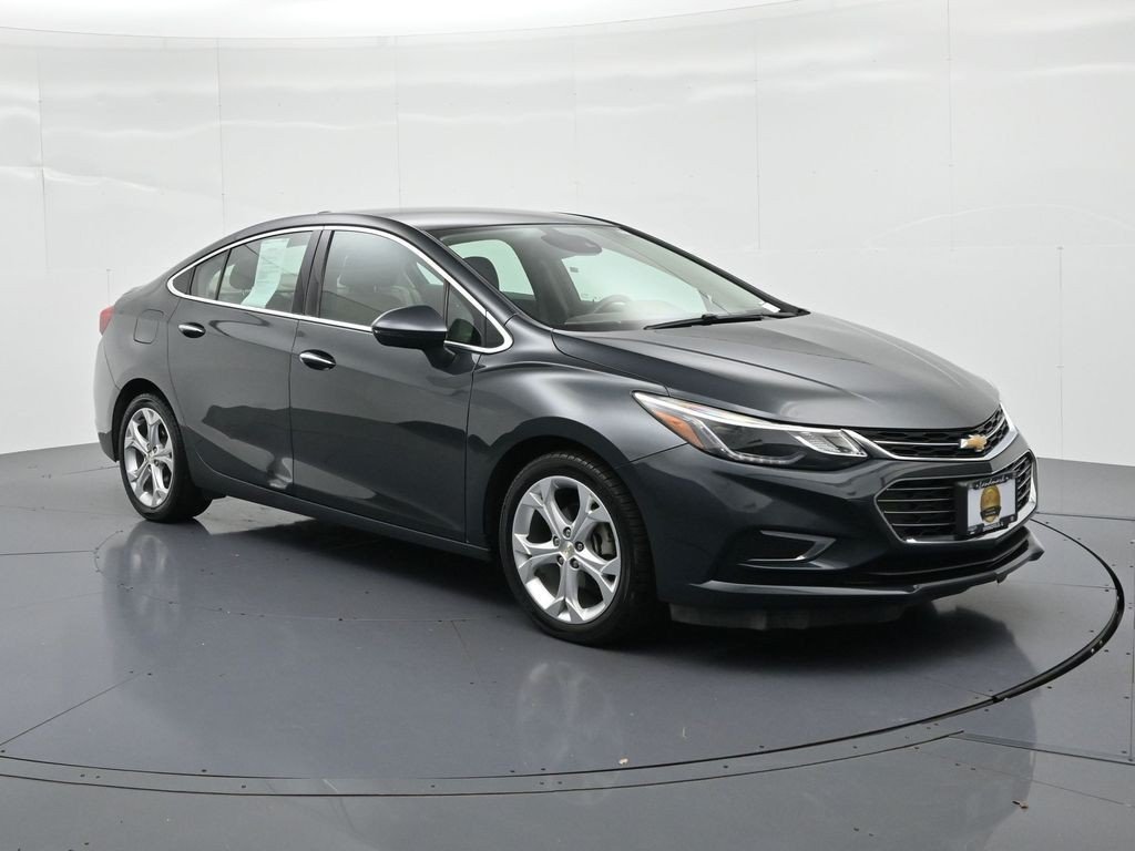 Used 2018 Graphite Metallic Chevrolet 4dr Sdn 1.4L Premier w/1SF image 4