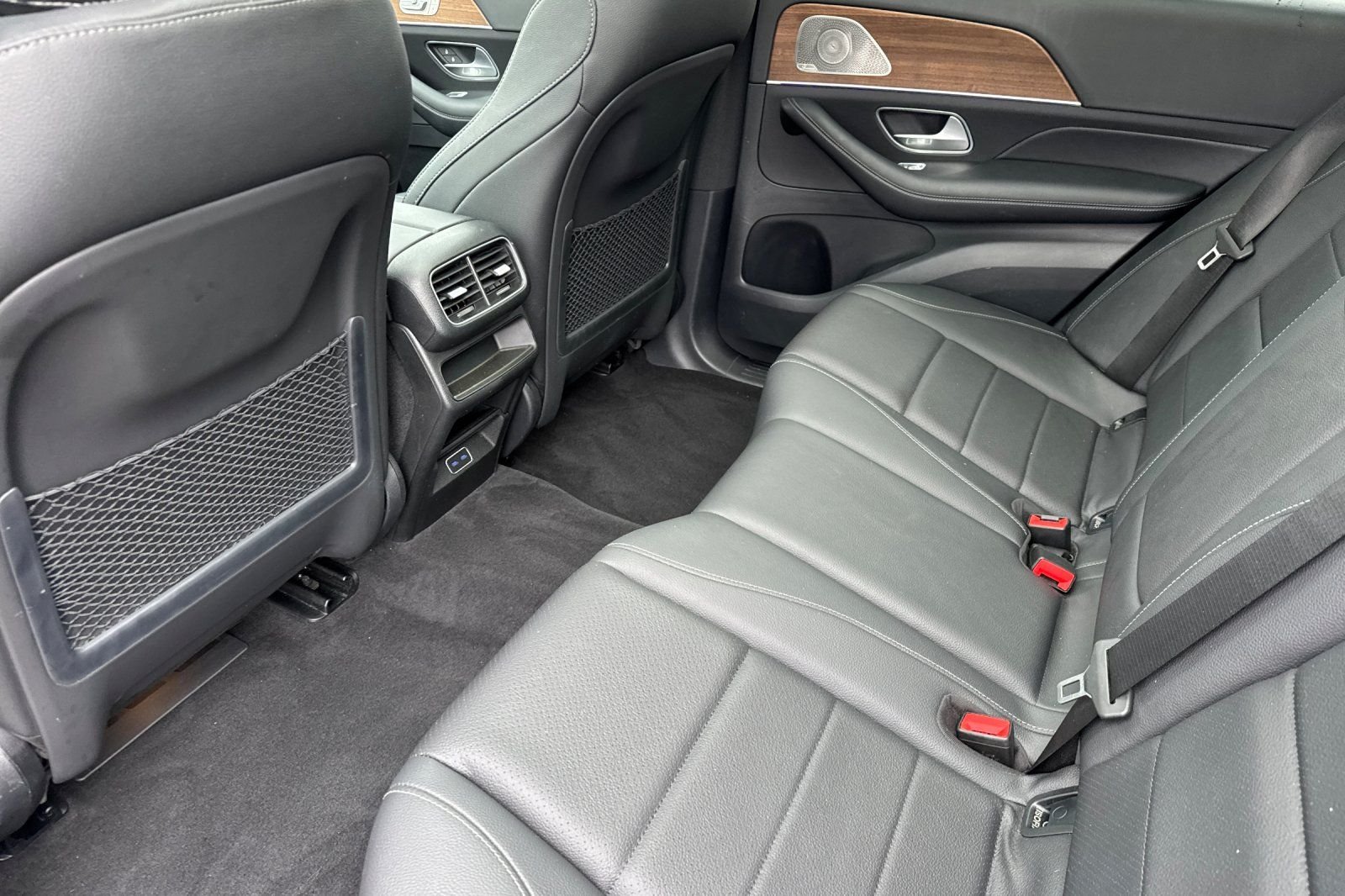 Certified Used 2025  Mercedes-Benz GLE 450 image 10