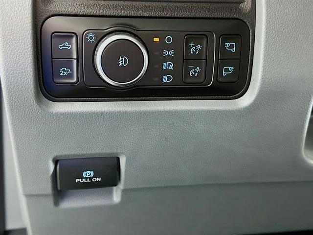 New 2026 White Ford XLT image 21