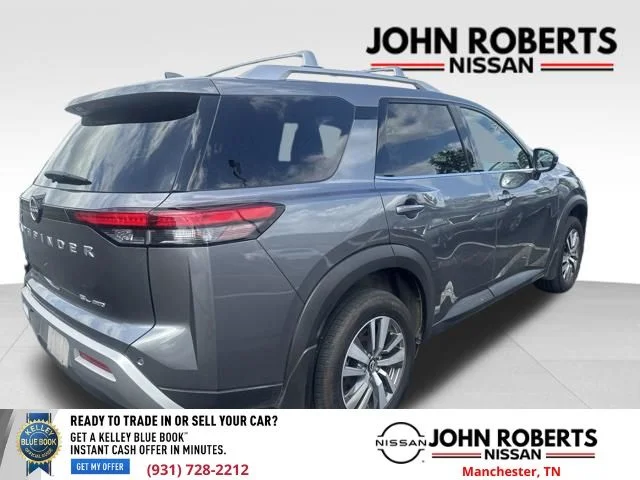 Used 2023 Gray Nissan SL image 6