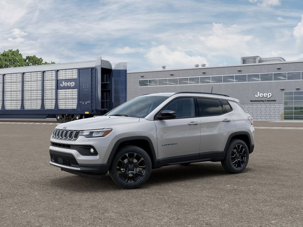 New 2026 Silver Zynith Metallic Clear-Coat Exterior Paint Jeep Latitude image 3