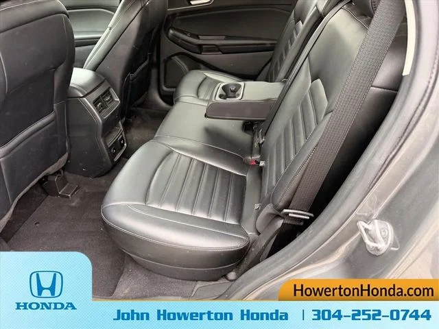 Used 2023 Gray Ford SEL image 13