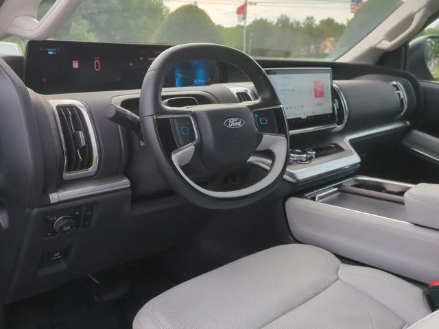 Used 2025 Gray Ford Platinum image 20